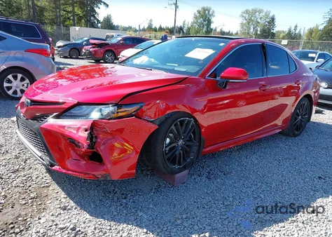 2024 Toyota Camry Xse V6 z USA, uszkodzony, nr VIN 4T1KZ1AK3RU104018